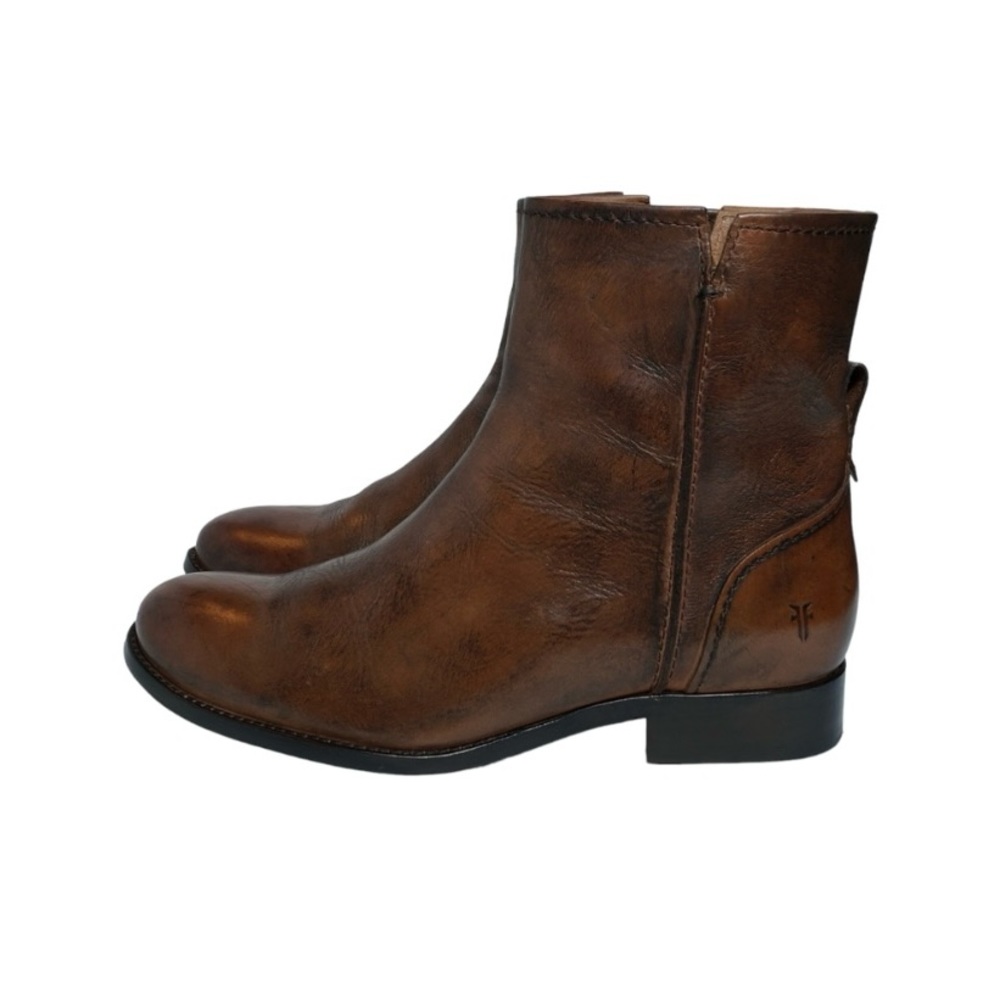 Frye Leather Chelsea Style Boots Brown Cognac Size 8
